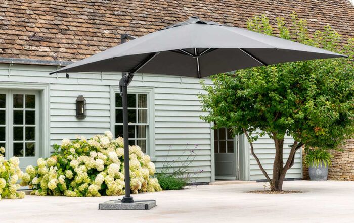 Bramblecrest&#x20;Truro&#x20;3M&#x20;Square&#x20;LED&#x20;Grey&#x20;Parasol&#x20;inc&#x20;Granite&#x20;Base&#x20;-&#x20;FREE&#x20;cover-X18PG30Q03&#x20;1