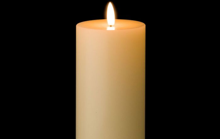 Hill Interiors Luxe Collection Natural Glow 3 x 8 LED Ivory Candle Set Of 3-19996