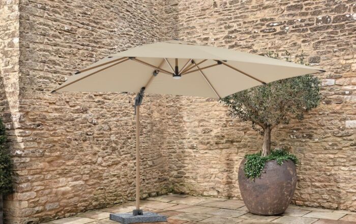Bramblecrest Truro Wood Effect 3M Square LED Sand Parasol inc Granite Base - FREE cover-SPPSL14W