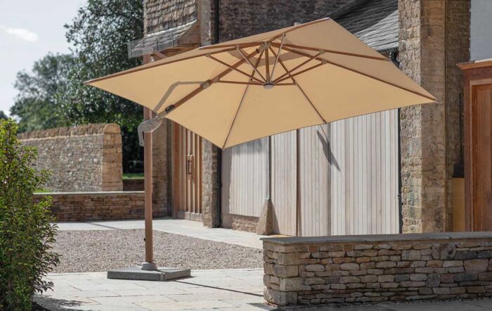 Bramblecrest Truro Wood Effect 3M Square LED Sand Parasol inc Granite Base - FREE cover-SPPSL14W