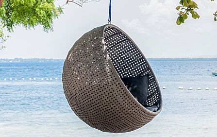 Monte Carlo Hanging Chair 1