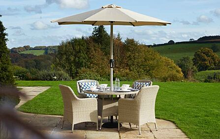 Bramblecrest Tetbury 4 Seater Round Dining Set with Parasol & Base - Nutmeg-X20WKN110RD3 1