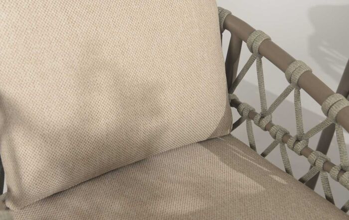 4 Seasons Outdoor Piacenza 4 Seat Round Garden Dining Set-91865/91833