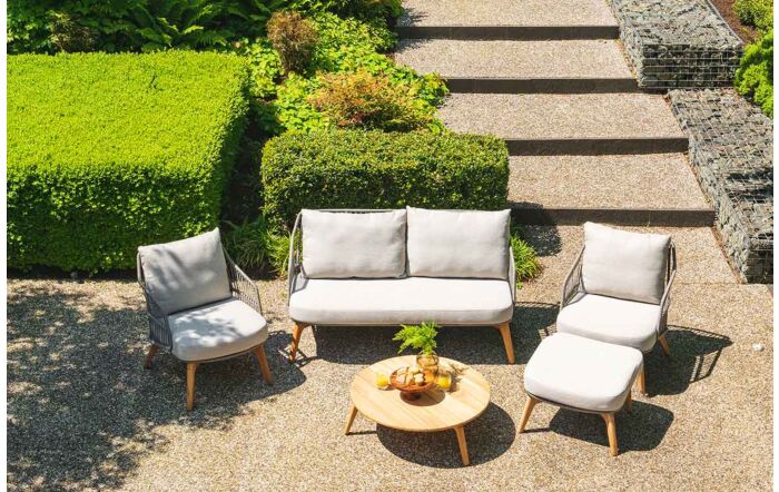 4 Seasons Outdoor Ancora Lounge Set with Footstool and Coffee Table