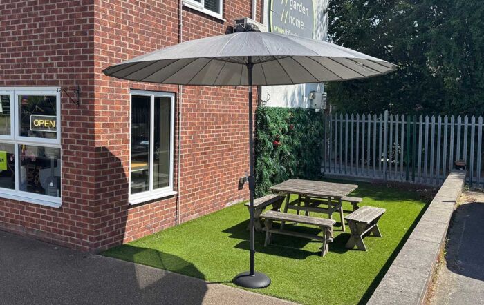 4 Seasons Outdoor Shanghai 3m Round Centre Pole Parasol and 15kg Base - Charcoal
