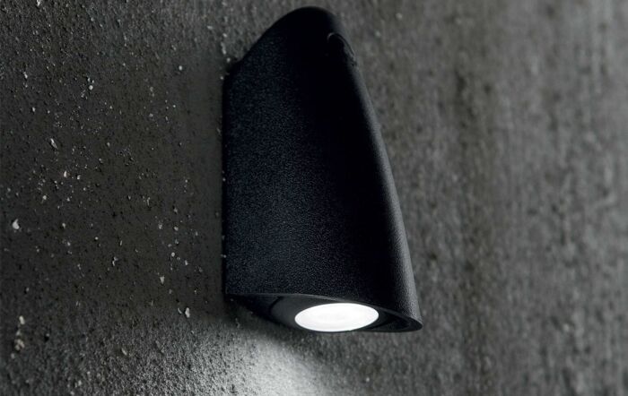 Angus AP Nero Outdoor Wall Light-270081