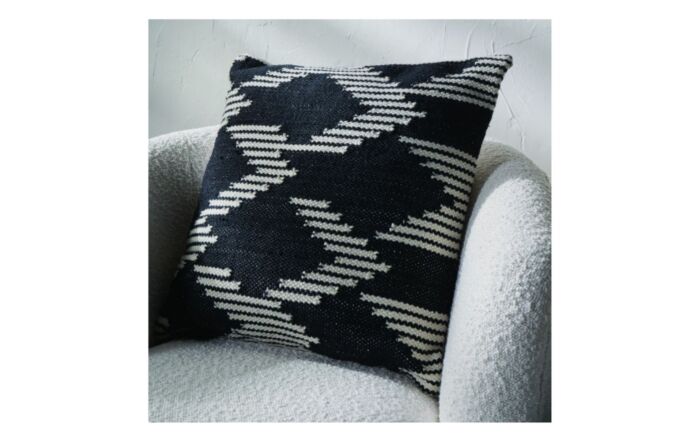 Pacific Lifestyle Black Chevron Indoor/Outdoor Scatter Cushion-18-714-KB-WH