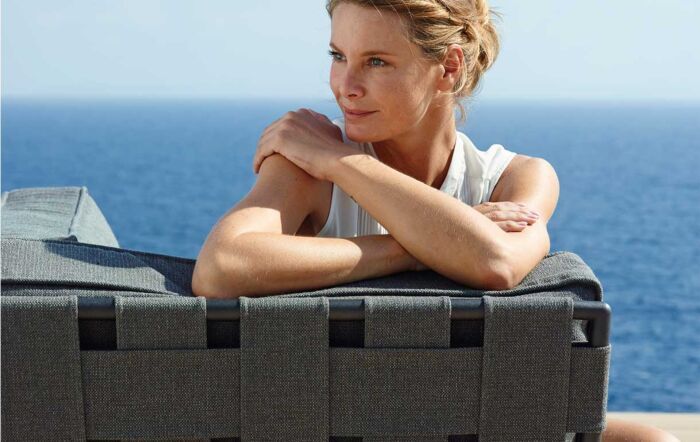 Cane-Line Conic Garden Corner Sofa-CONIC 1 LIGHT GREY