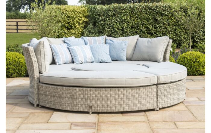 Maze Oxford Rattan Lifestyle Sofa Suite with Rising Table