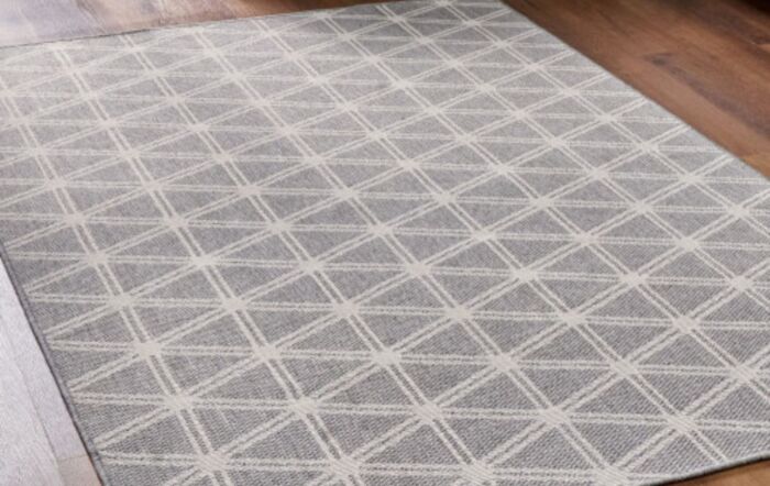 Pacific Lifestyle Indoor/Outdoor Geometric Design Rug-18-701-SI-WH