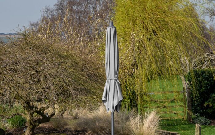 Pacific Lifestyle Riva 3m Luna Grey parasol With 40kg Ceramica Grey Wheeled Base-18-119-LG-18-300-GY