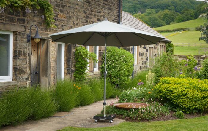 Pacific Lifestyle Riva 3m Luna Grey parasol With 40kg Ceramica Grey Wheeled Base-18-119-LG-18-300-GY