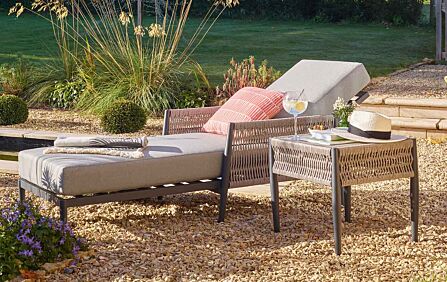 Bramblecrest Mauritius Lounger with Square Side Table