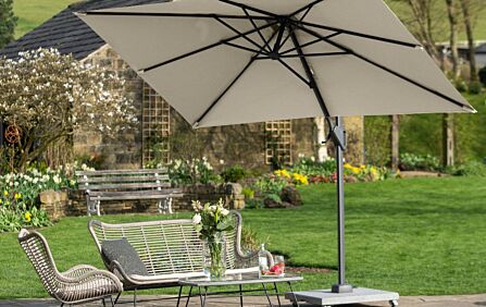 Pacific Lifestyle Voyager 3m x 2m Rectangular Champagne Free Arm Parasol & 90kg Wheeled Base