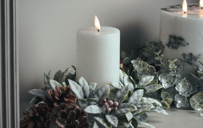 Hill Interiors Luxe Collection Natural Glow 3x6 LED White Candle set of 4 Hill Interiors Luxe Collection Natural Glow 3x6 LED White Candle set of 4