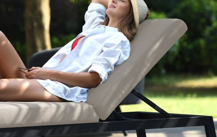 Maze Allure Sunlounger - Oatmeal Maze Allure Sunlounger - Oatmeal