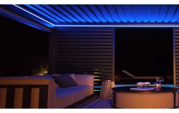 Maze Eden 4m x 4m Aluminium Outdoor Pergola Plus 3 Drop Sides & 4m Louvre Wall