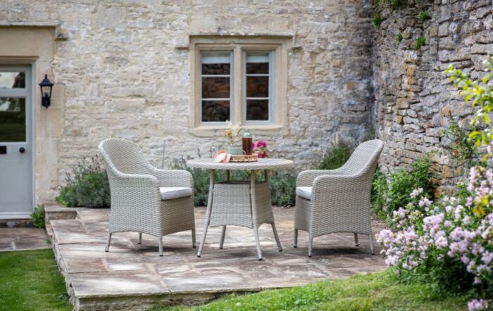 Bramblecrest Tetbury Round Garden Bistro Set - Nutmeg Bramblecrest Tetbury Round Garden Bistro Set - Nutmeg