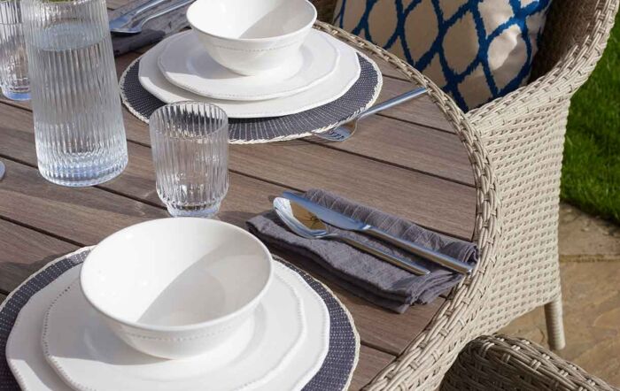 Bramblecrest Tetbury 4 Seater Round Dining Set with Parasol & Base - Nutmeg Bramblecrest Tetbury 4 Seater Round Dining Set with Parasol & Base - Nutmeg