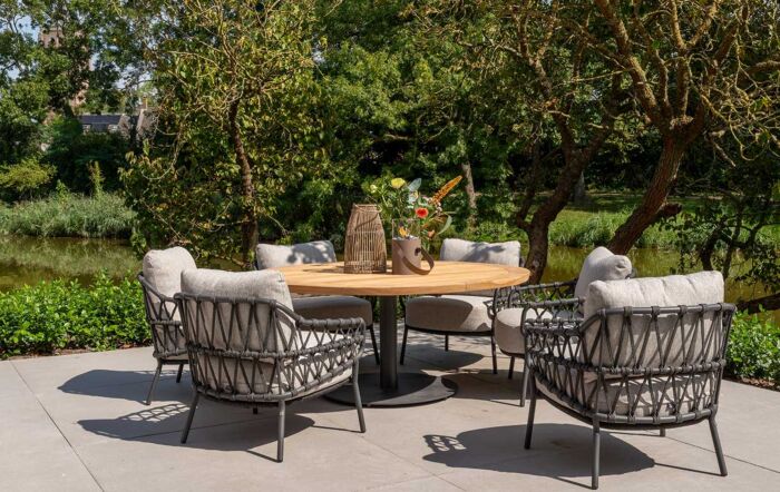 4 Seasons Outdoor Calpi 6 Seat Low Dining Set with Round Teak Table