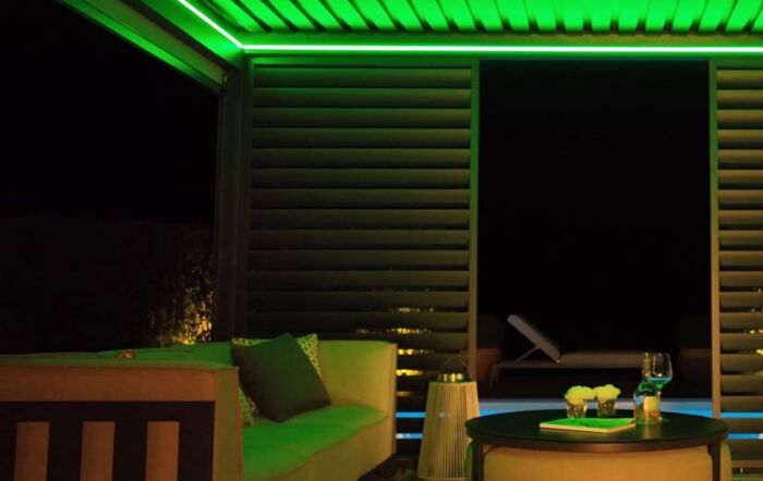 Maze Eden Pergola Aluminium 4 x 4m - Frame Only Maze Eden Pergola Aluminium 4 x 4m - Frame Only