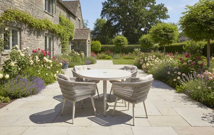 JB Furniture Exclusive Seychelles 4 Seat Round Garden Dining Set with Parasol & Base - Latte