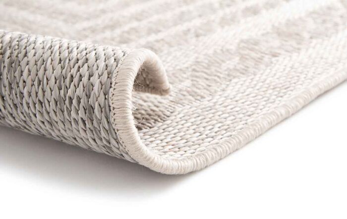 Maze Alfresco Silver Indoor/Outdoor Rug 200cmx290cm Maze Alfresco Silver Indoor/Outdoor Rug 200cmx290cm