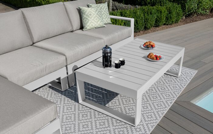 Maze Amalfi Chaise Corner Sofa Set - White Maze Amalfi Chaise Corner Sofa Set - White