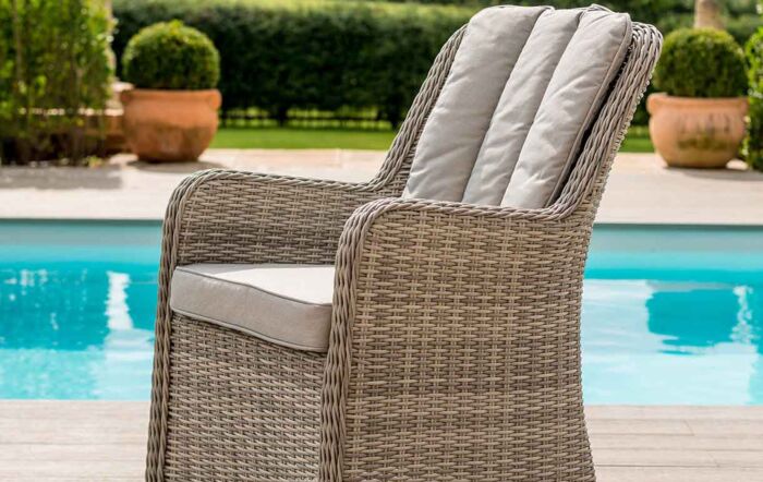 Maze Oxford 6 Seat Dining Set With Lazy Susan & Ice Bucket