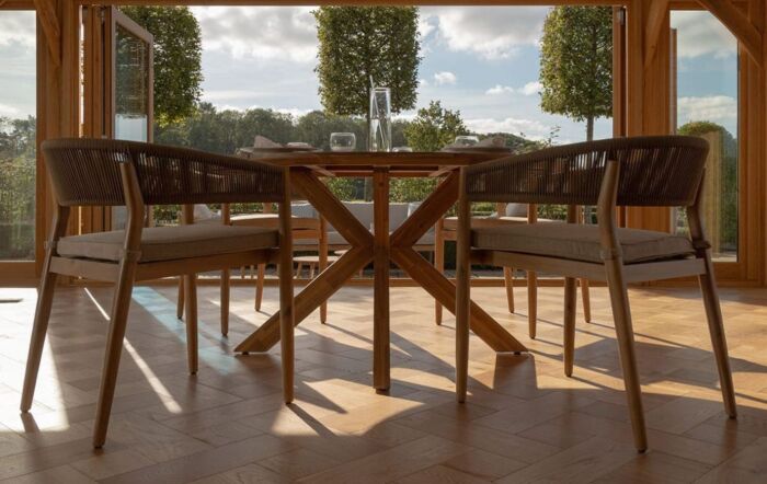 Maze Porto 4 Seat Round Garden Dining Set Maze Porto 4 Seat Round Garden Dining Set