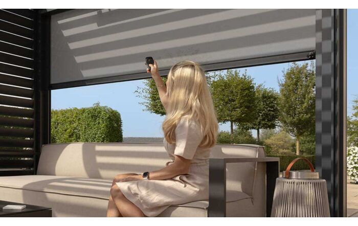 Maze Eden 4m x 4m Aluminium Outdoor Pergola Plus 3 Drop Sides & 4m Louvre Wall