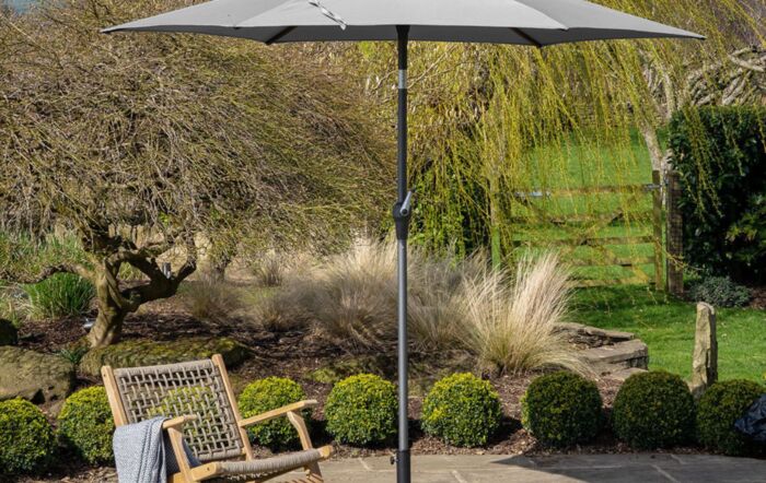 Pacific Lifestyle Riva 2.5m Round Luna Grey Parasol & 25kg Base
