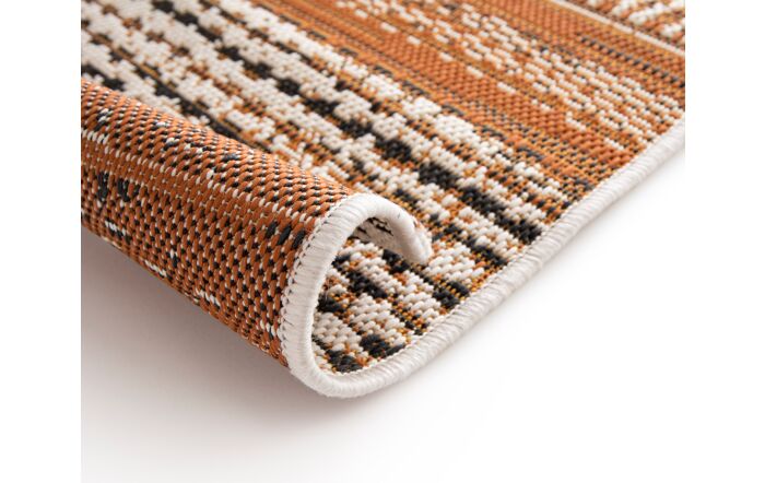 Maze Nomad Aztec Indoor/Outdoor Rug 200cmx290cm Maze Nomad Aztec Indoor/Outdoor Rug 200cmx290cm