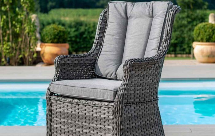 Maze Victoria 8 Seat Rectangle Dining Set with Square Chairs Maze Victoria 8 Seat Rectangle Dining Set with Square Chairs