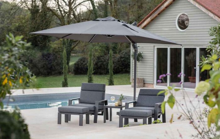 Bramblecrest&#x20;Lichfield&#x20;2.7m&#x20;Square&#x20;Side&#x20;Post&#x20;Parasol&#x20;with&#x20;Granite&#x20;Base&#x20;&amp;&#x20;FREE&#x20;Protective&#x20;Cover&#x20;-&#x20;Grey-X18PG27SQ2&#x20;1